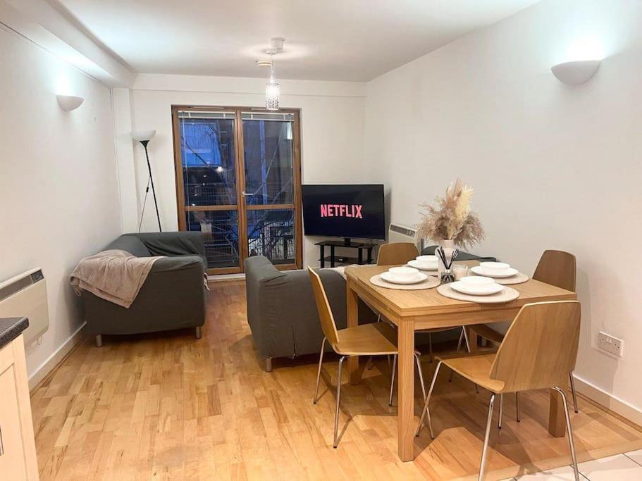 2 Bedroom City Center Apartment Manchester Exteriér fotografie